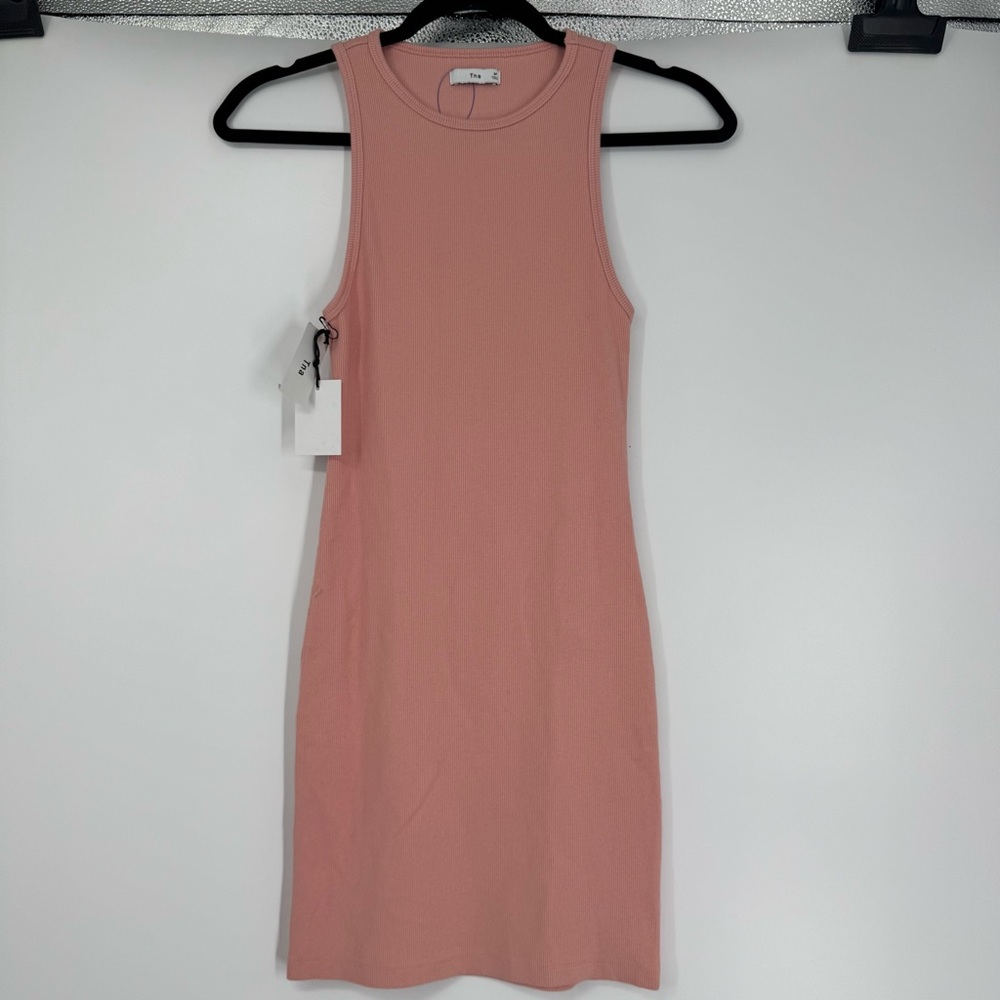 NWT Aritiza TNA Brooke mini dress pink salmao